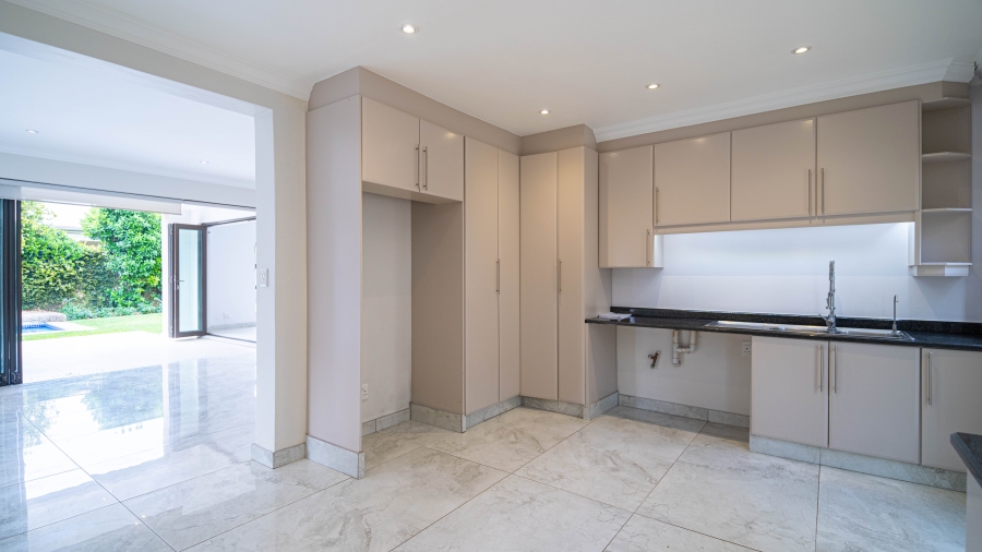 To Let 4 Bedroom Property for Rent in Fernridge Estate Gauteng