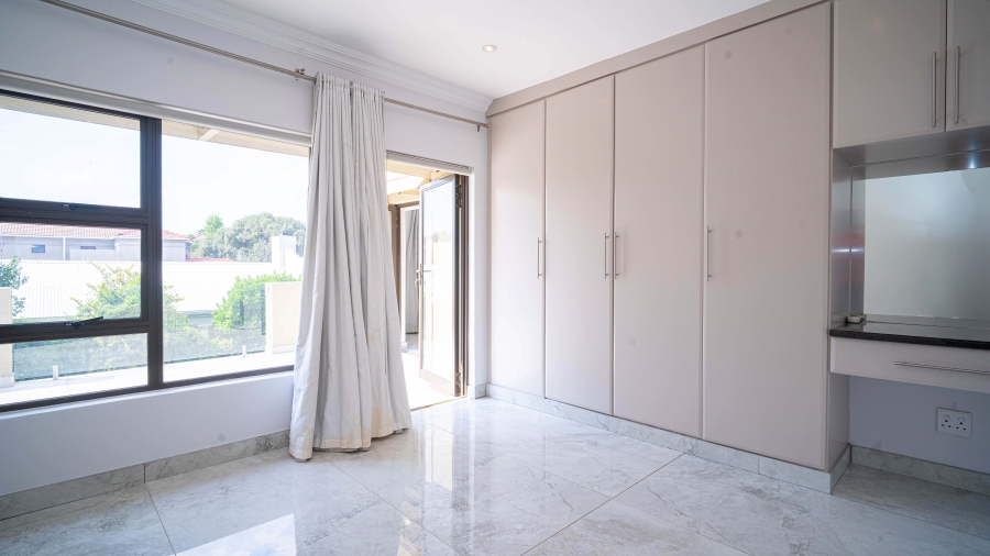 To Let 4 Bedroom Property for Rent in Fernridge Estate Gauteng