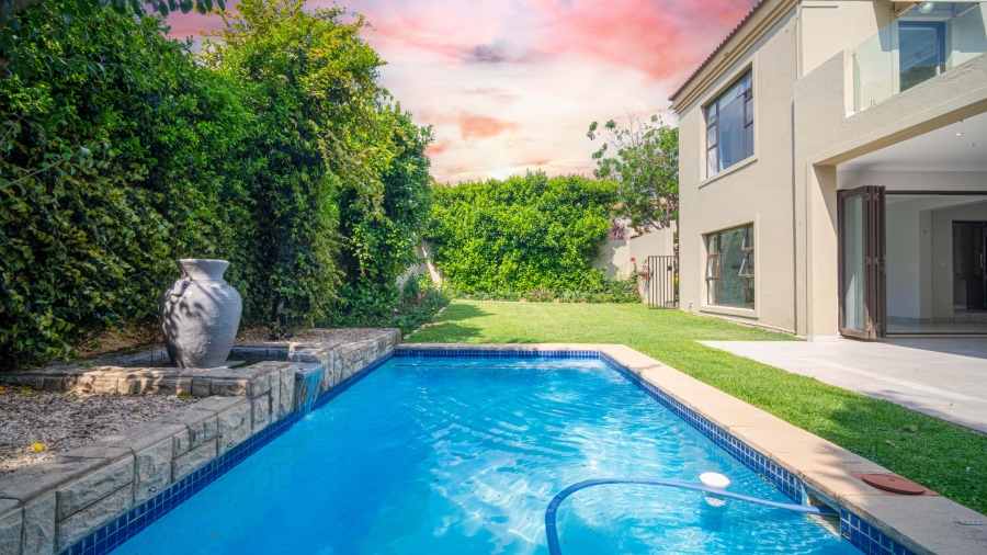 To Let 4 Bedroom Property for Rent in Fernridge Estate Gauteng