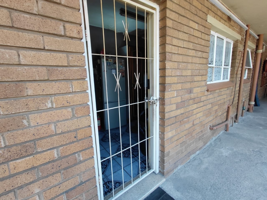 2 Bedroom Property for Sale in Brakpan Central Gauteng