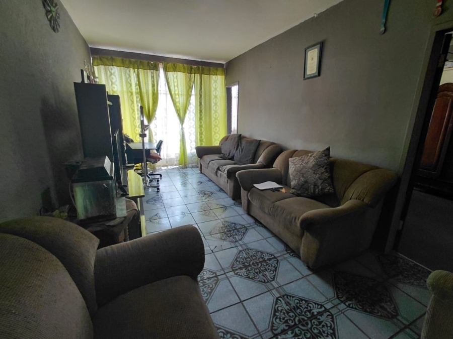 2 Bedroom Property for Sale in Brakpan Central Gauteng