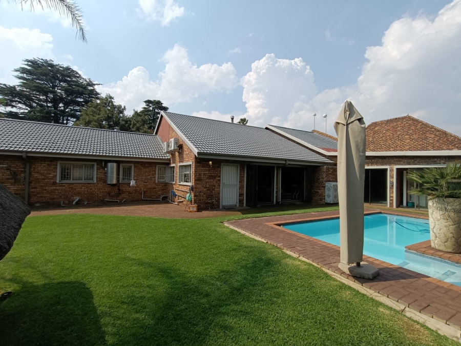 3 Bedroom Property for Sale in Vanderbijlpark Sw 2 Gauteng