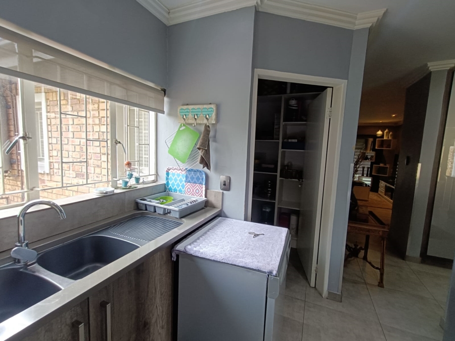 3 Bedroom Property for Sale in Vanderbijlpark Sw 2 Gauteng