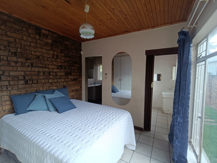 3 Bedroom Property for Sale in Vanderbijlpark Sw 2 Gauteng
