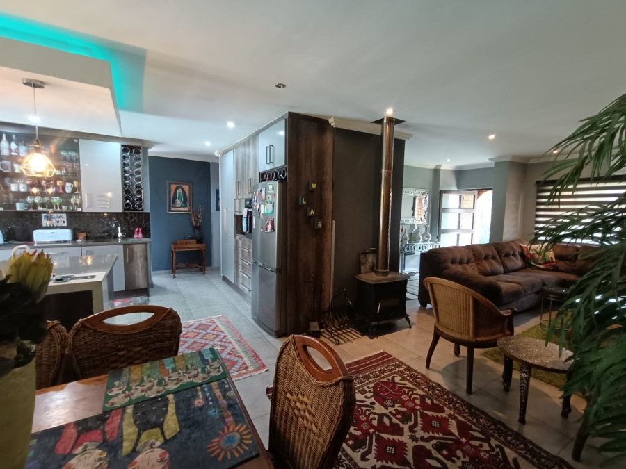 3 Bedroom Property for Sale in Vanderbijlpark Sw 2 Gauteng