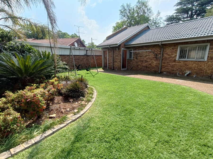 3 Bedroom Property for Sale in Vanderbijlpark Sw 2 Gauteng
