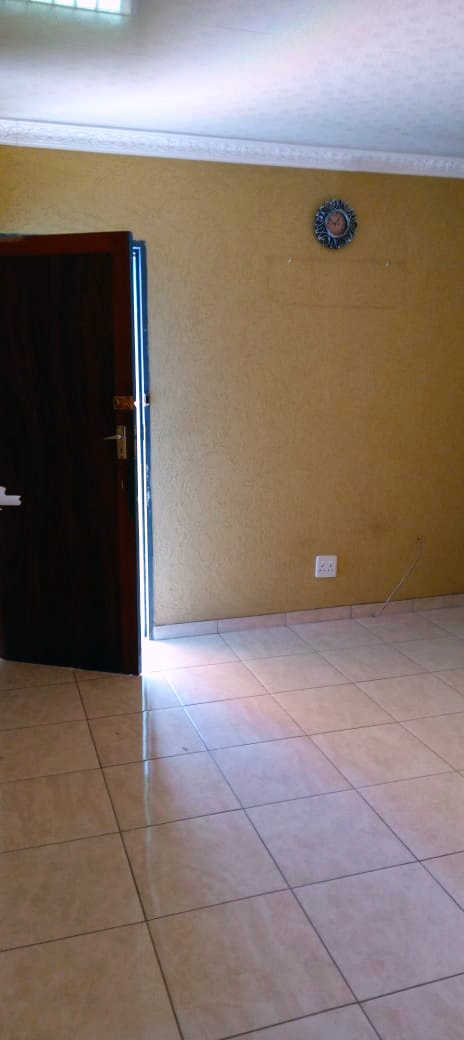 To Let 2 Bedroom Property for Rent in Sonland Park Gauteng