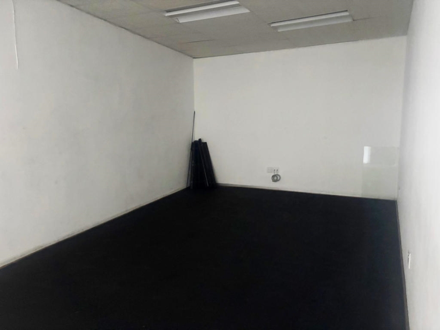 To Let Commercial Property for Rent in Savoy Estate Gauteng