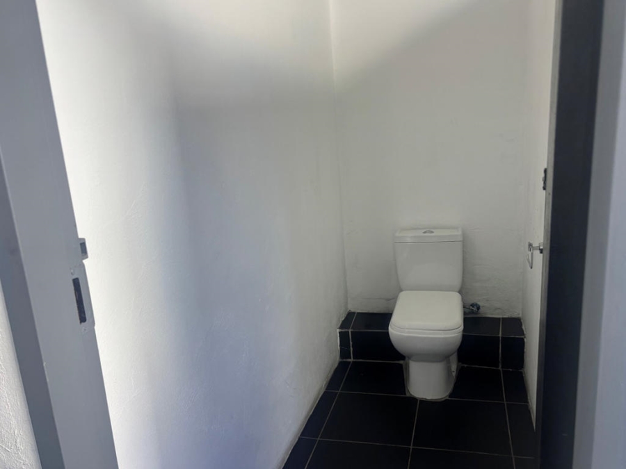 To Let Commercial Property for Rent in Savoy Estate Gauteng