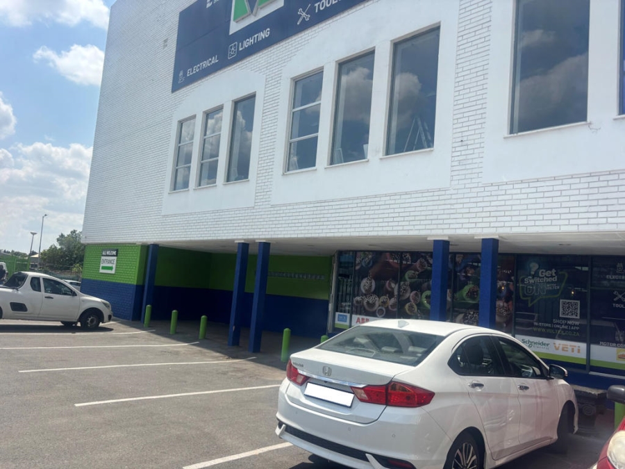 To Let Commercial Property for Rent in Savoy Estate Gauteng