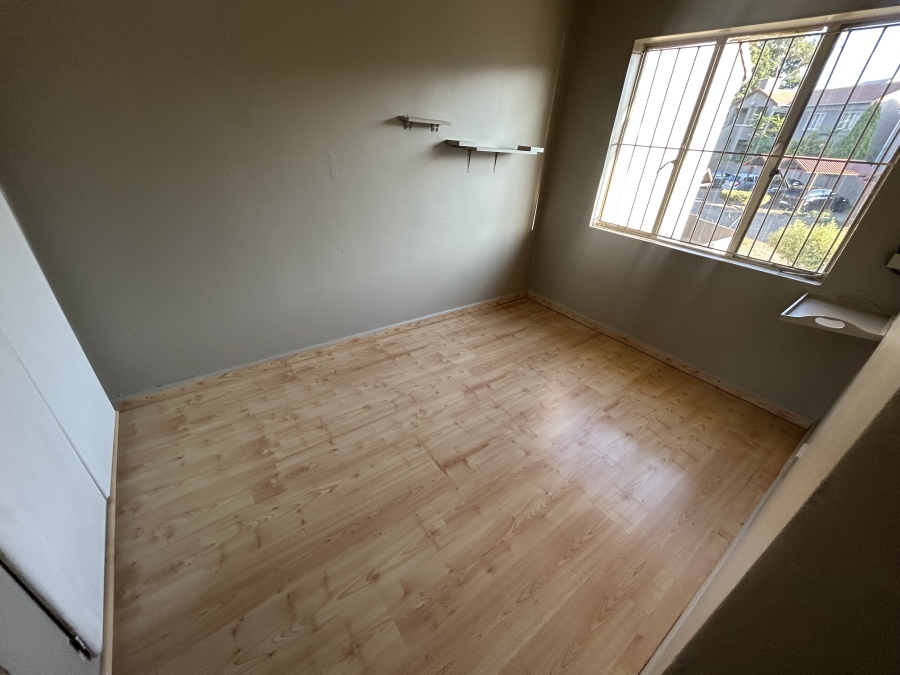 To Let 2 Bedroom Property for Rent in Vorna Valley Gauteng