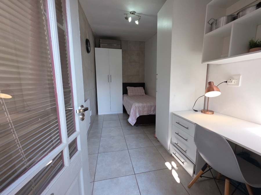 7 Bedroom Property for Sale in Brixton Gauteng