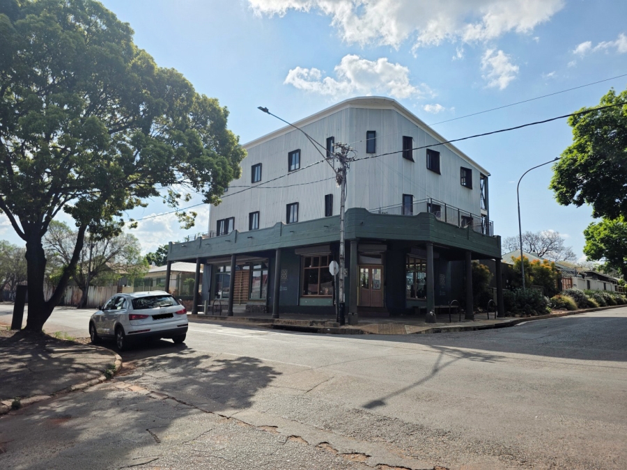 7 Bedroom Property for Sale in Brixton Gauteng