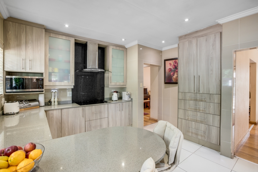 4 Bedroom Property for Sale in River Club Gauteng