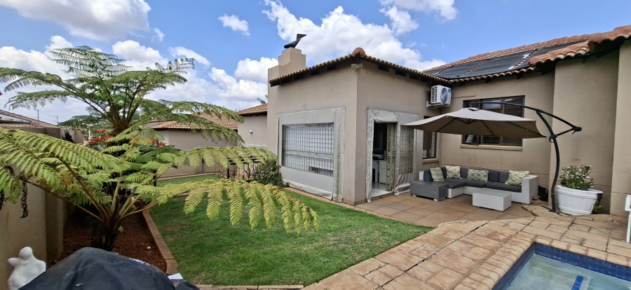 4 Bedroom Property for Sale in Chancliff Ridge Gauteng
