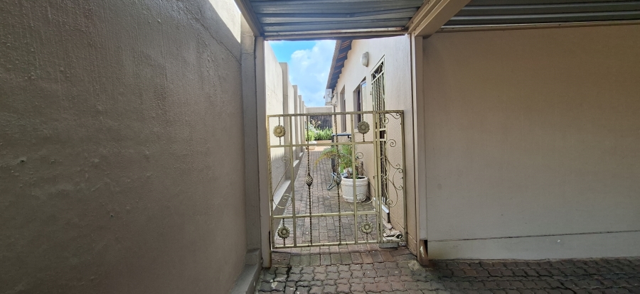 4 Bedroom Property for Sale in Chancliff Ridge Gauteng