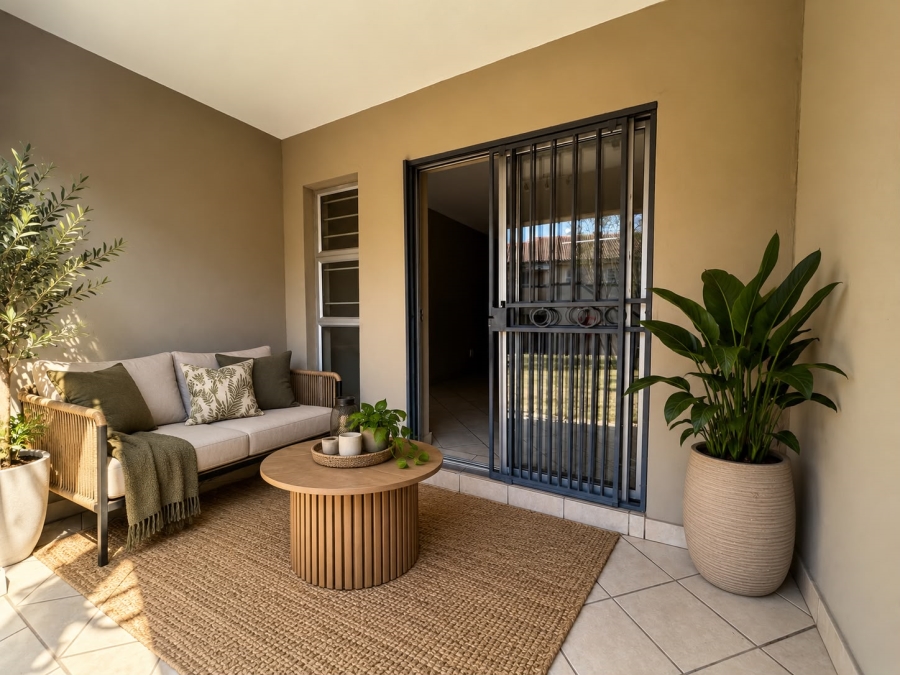 1 Bedroom Property for Sale in Silver Lakes Gauteng