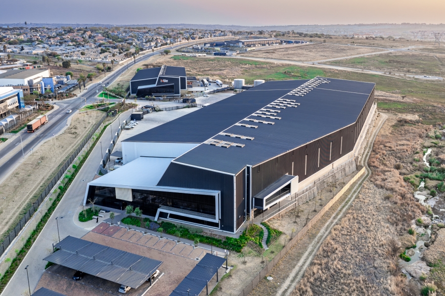 To Let Commercial Property for Rent in Samrand Business Park Gauteng
