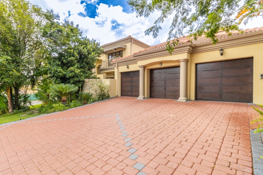 To Let 7 Bedroom Property for Rent in Dainfern Golf Estate Gauteng