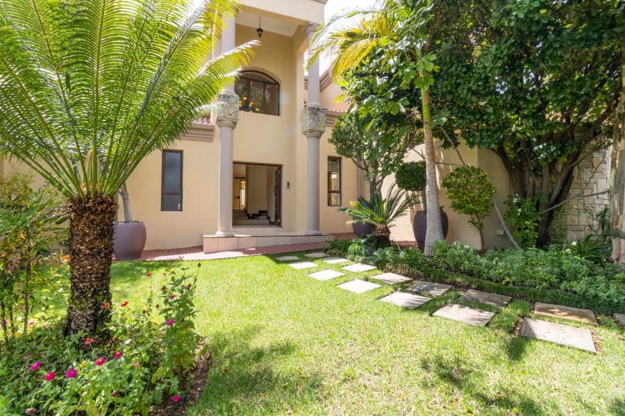To Let 7 Bedroom Property for Rent in Dainfern Golf Estate Gauteng