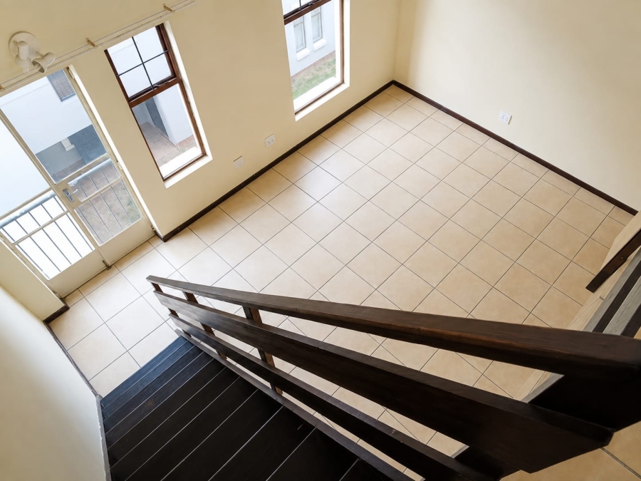 1 Bedroom Property for Sale in Kosmosdal Gauteng