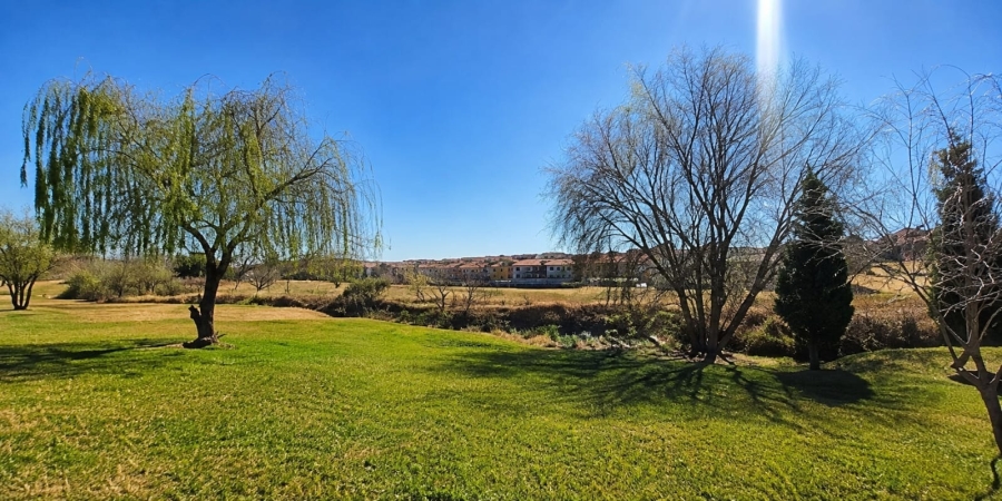 1 Bedroom Property for Sale in Kosmosdal Gauteng