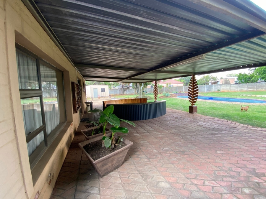 3 Bedroom Property for Sale in Three Rivers Gauteng