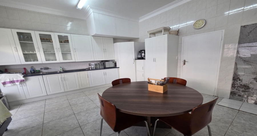8 Bedroom Property for Sale in Laudium Gauteng