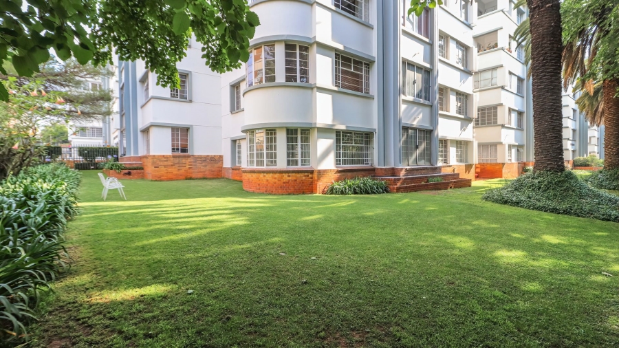 2 Bedroom Property for Sale in Killarney Gauteng