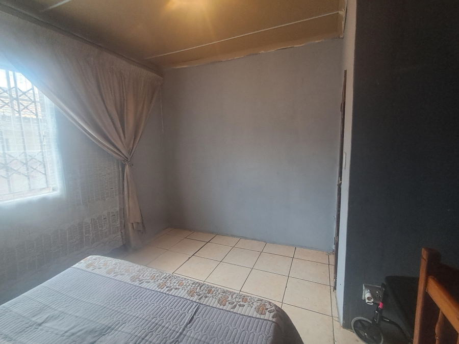 3 Bedroom Property for Sale in Crystal Park Gauteng