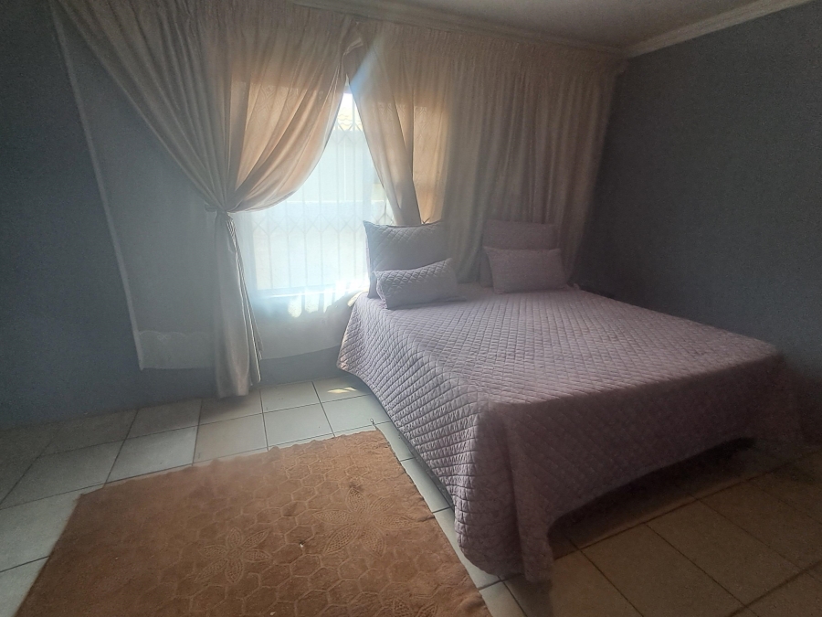 3 Bedroom Property for Sale in Crystal Park Gauteng