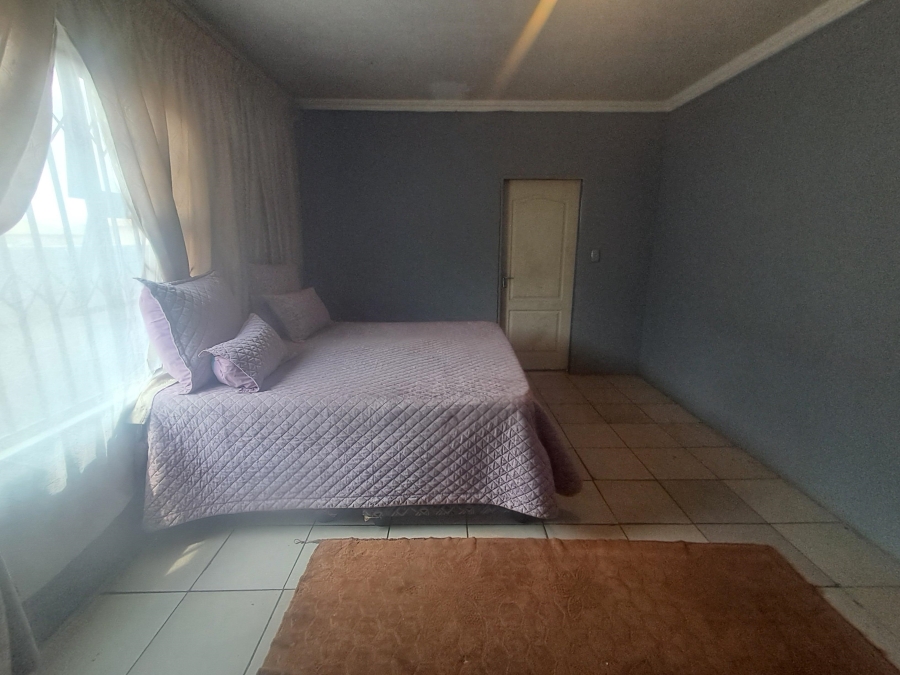 3 Bedroom Property for Sale in Crystal Park Gauteng