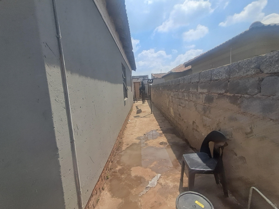 3 Bedroom Property for Sale in Crystal Park Gauteng