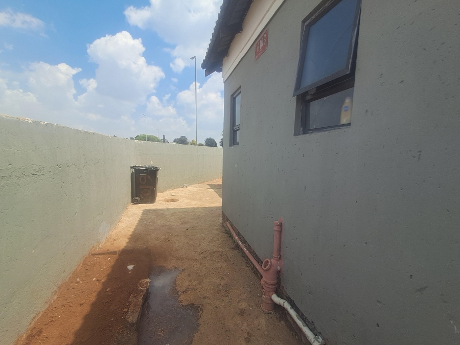 3 Bedroom Property for Sale in Crystal Park Gauteng
