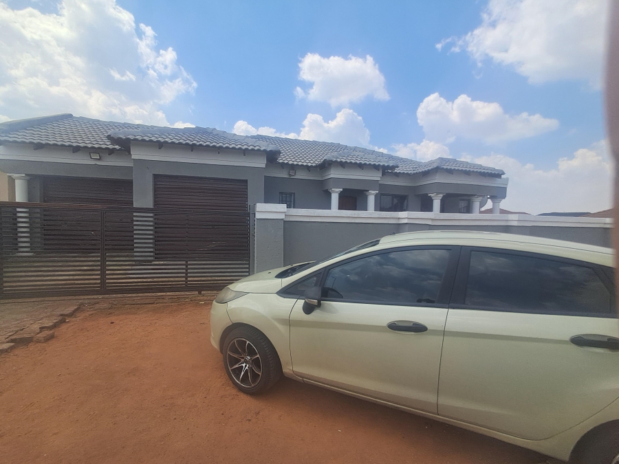 3 Bedroom Property for Sale in Crystal Park Gauteng