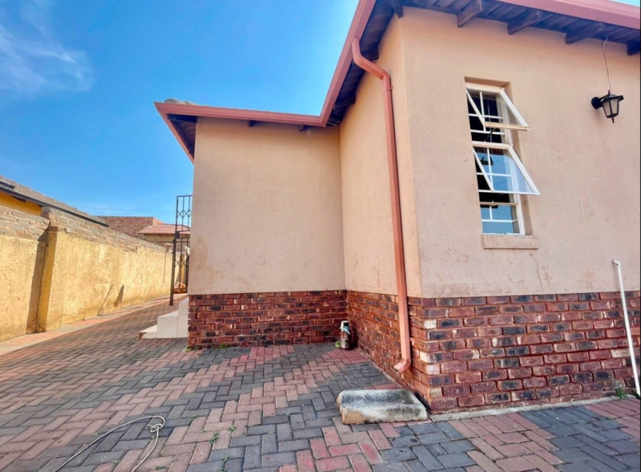 3 Bedroom Property for Sale in Atteridgeville Gauteng