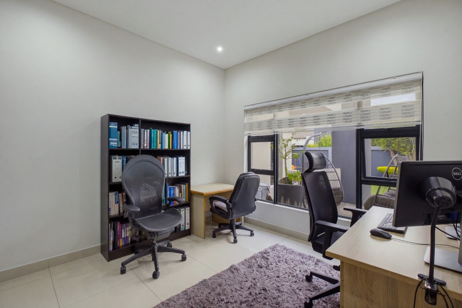 3 Bedroom Property for Sale in Beyers Park Gauteng