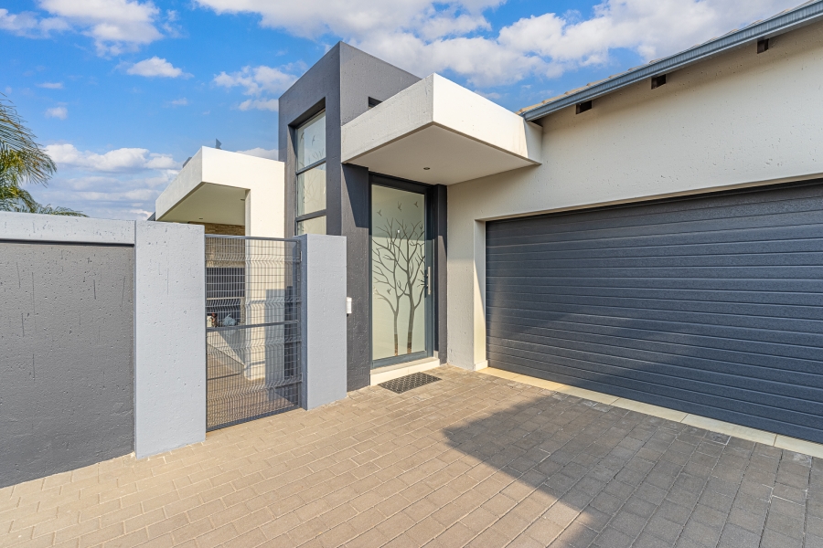 3 Bedroom Property for Sale in Beyers Park Gauteng