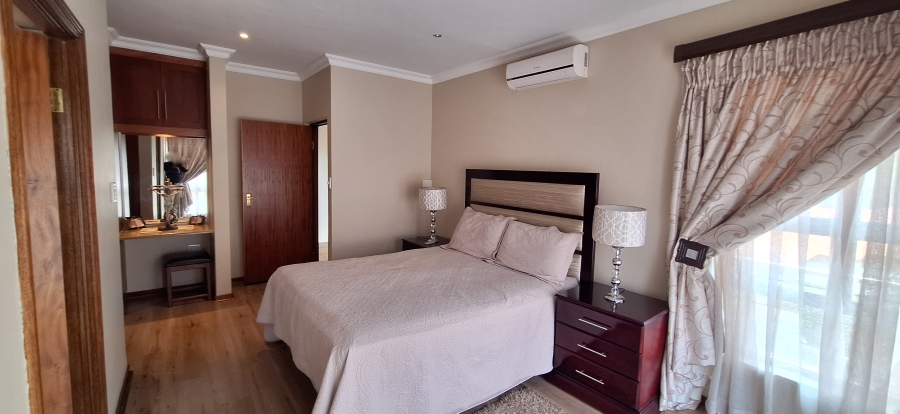 3 Bedroom Property for Sale in Emfuleni Golf Estate Gauteng