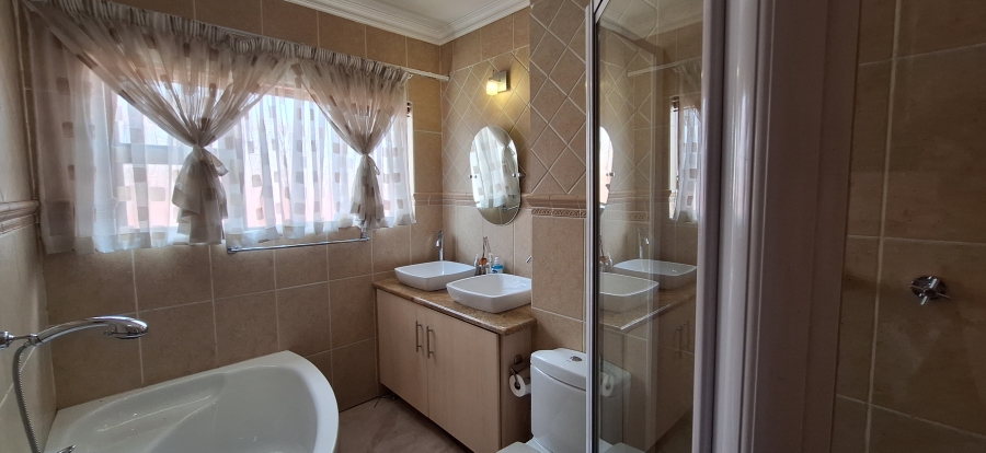 3 Bedroom Property for Sale in Emfuleni Golf Estate Gauteng