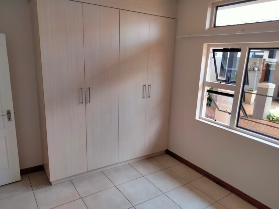 2 Bedroom Property for Sale in Benoni North Gauteng