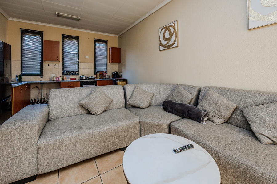 2 Bedroom Property for Sale in Laser Park Gauteng