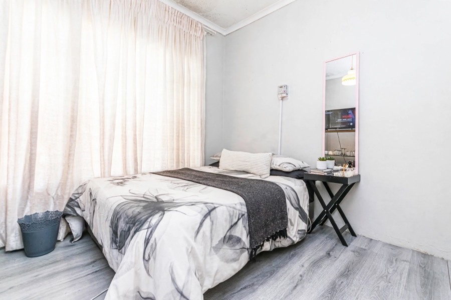 6 Bedroom Property for Sale in Krugersdorp West Gauteng