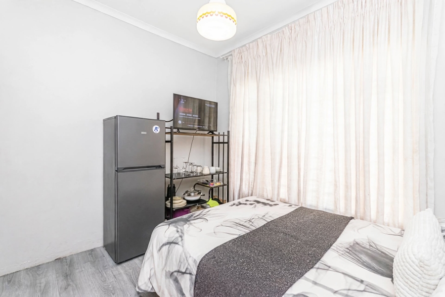 6 Bedroom Property for Sale in Krugersdorp West Gauteng