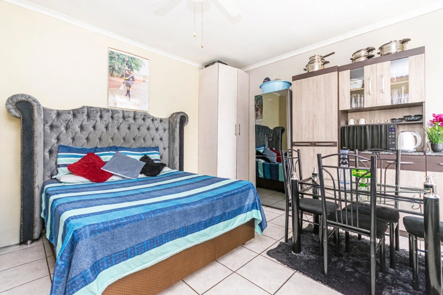 6 Bedroom Property for Sale in Krugersdorp West Gauteng