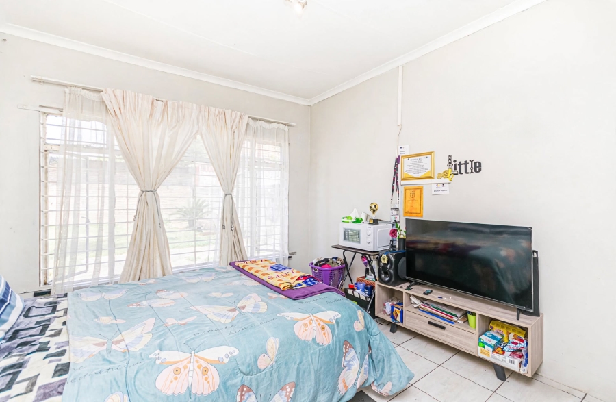 6 Bedroom Property for Sale in Krugersdorp West Gauteng