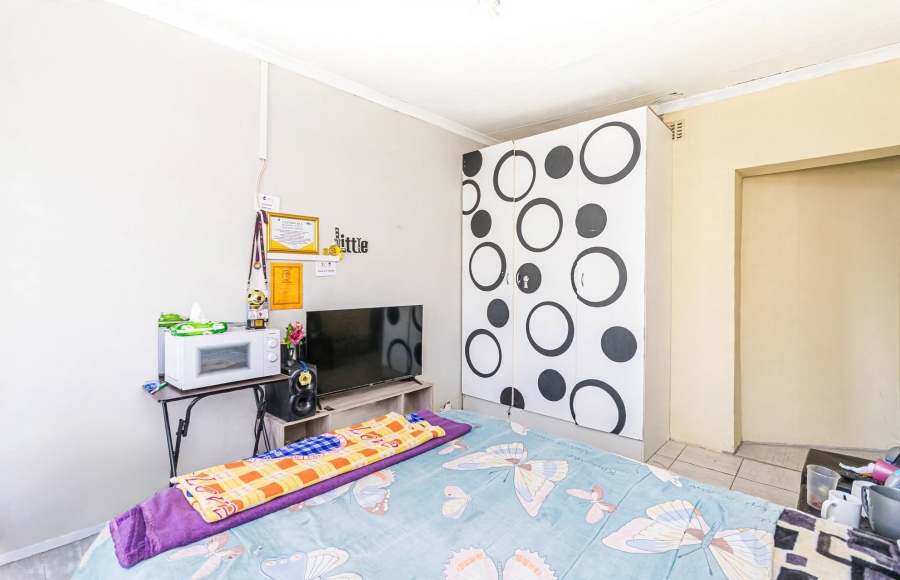 6 Bedroom Property for Sale in Krugersdorp West Gauteng
