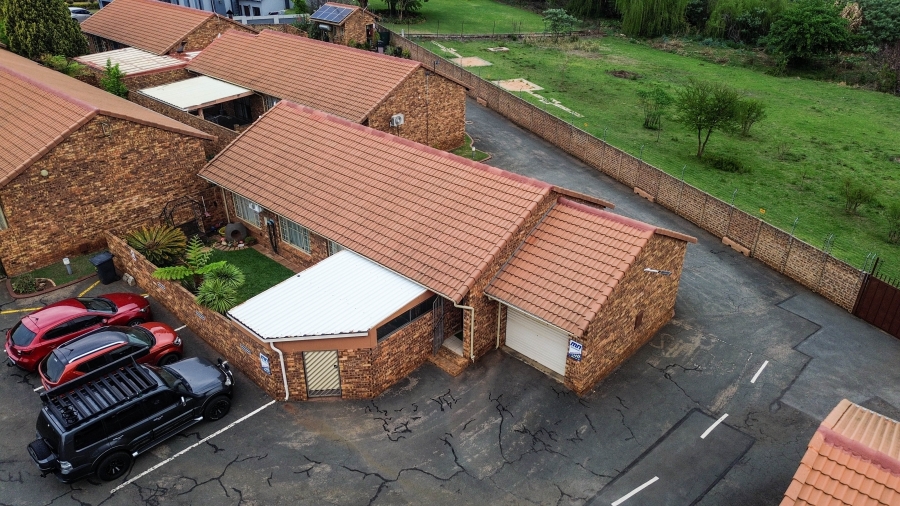 3 Bedroom Property for Sale in Wierda Park Gauteng