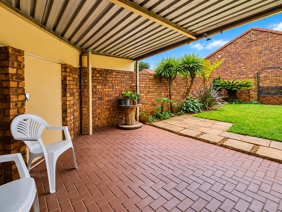 3 Bedroom Property for Sale in Wierda Park Gauteng