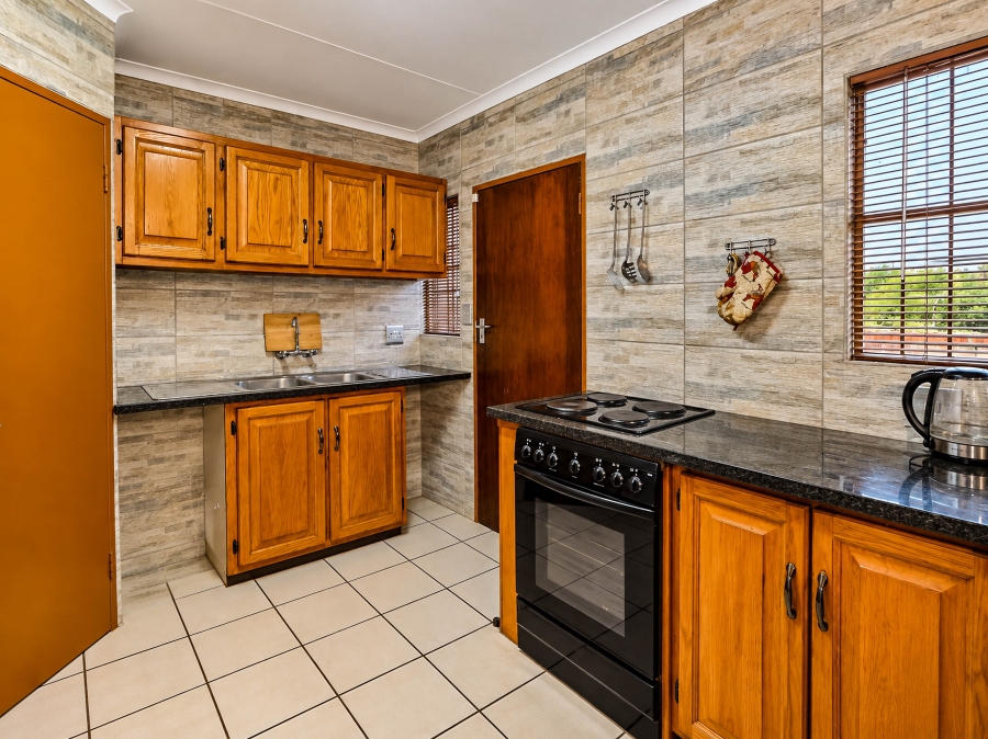 3 Bedroom Property for Sale in Wierda Park Gauteng